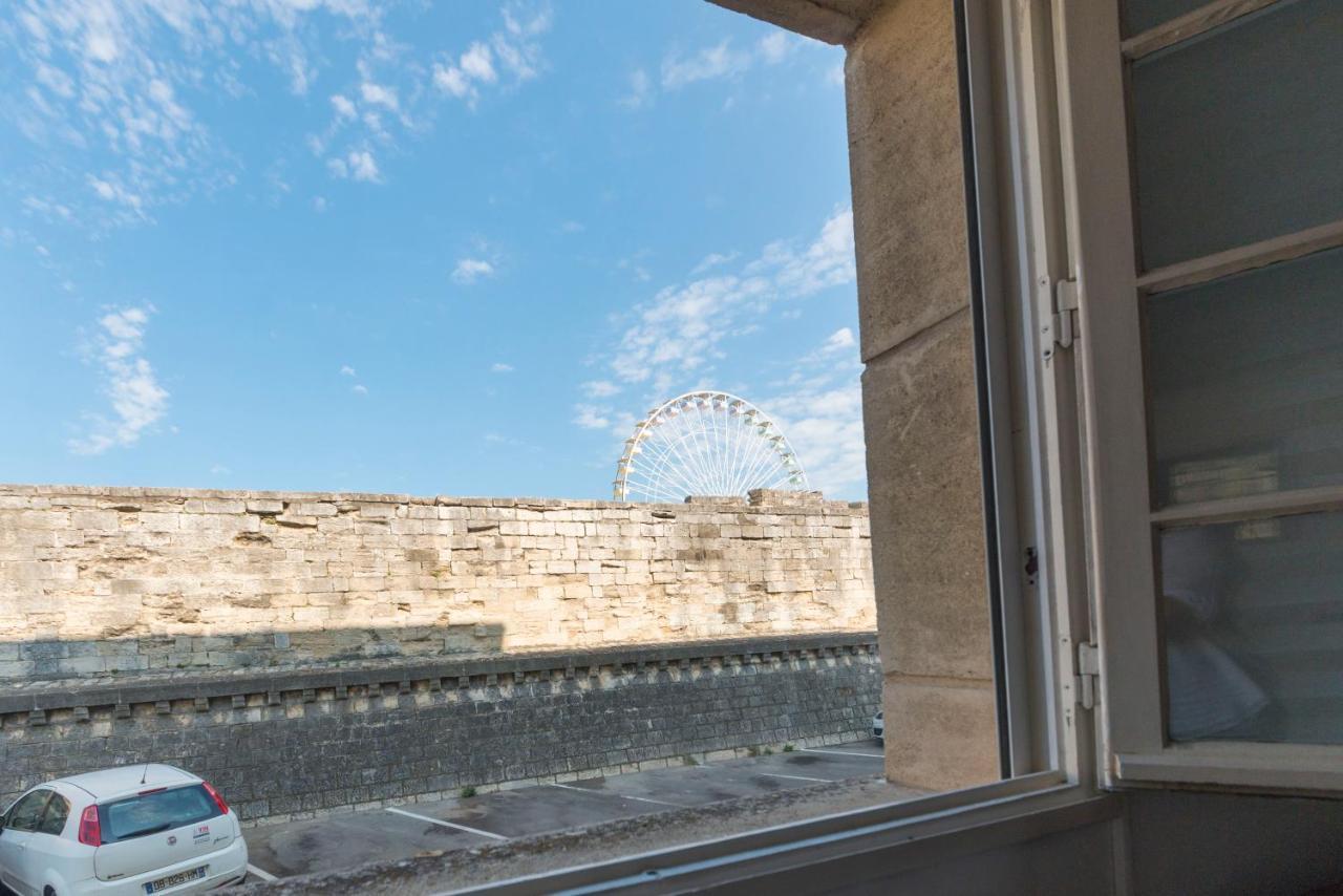 Appartement De Charme - Vue Sur Remparts - Wifi Gratuit - Parking Payant A Proximite Авиньон Экстерьер фото